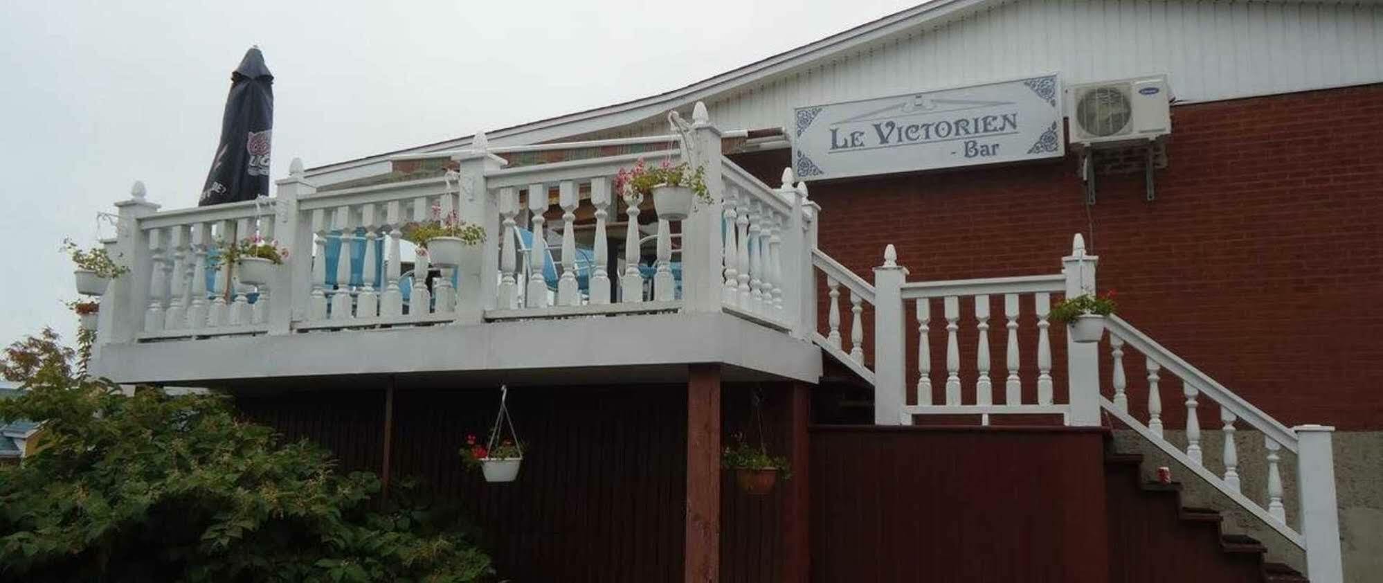 Motel Cote Riviere-du-Loup Exterior foto